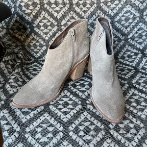 Jeffrey Campbell Ankle Suede Booties / Boots